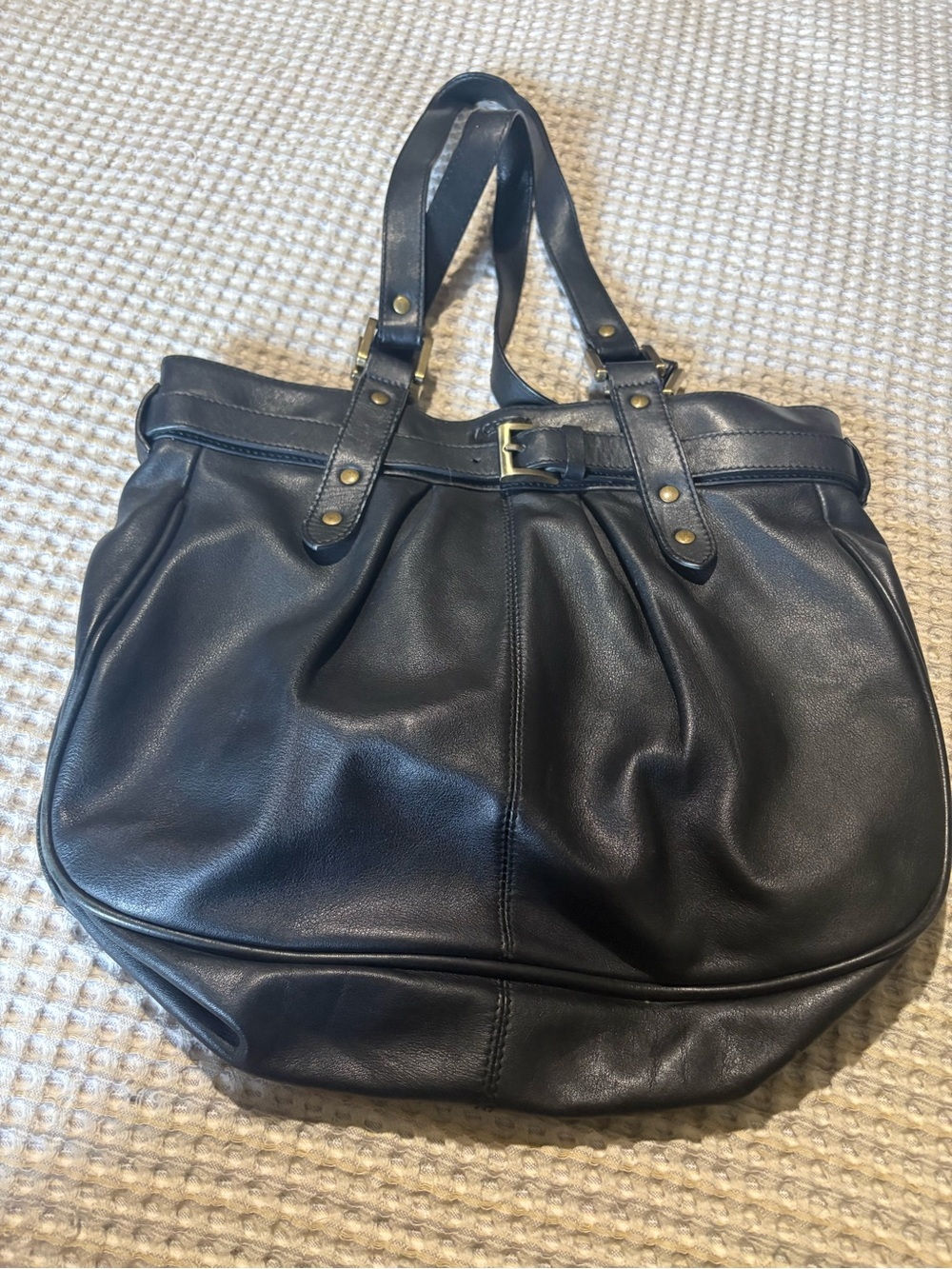 Lachetta Milano black leather bag brass hardware Y2K hobo handbag